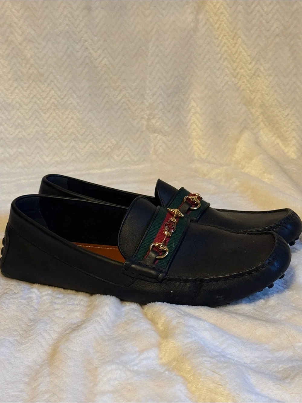 Gucci Black Leather Men’s Horsebit Drivers with Green-Red Web
